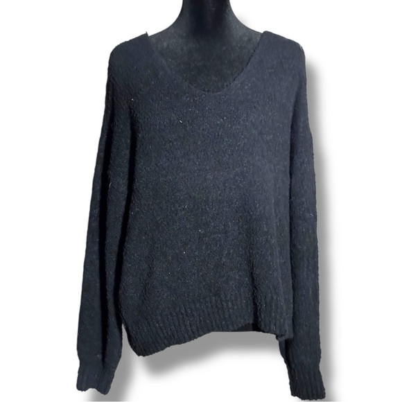 Sanctuary Sweaters - Sanctuary Charcoal Cozy Fuzzy Long Sleeve Size Large V-Neck Sweater